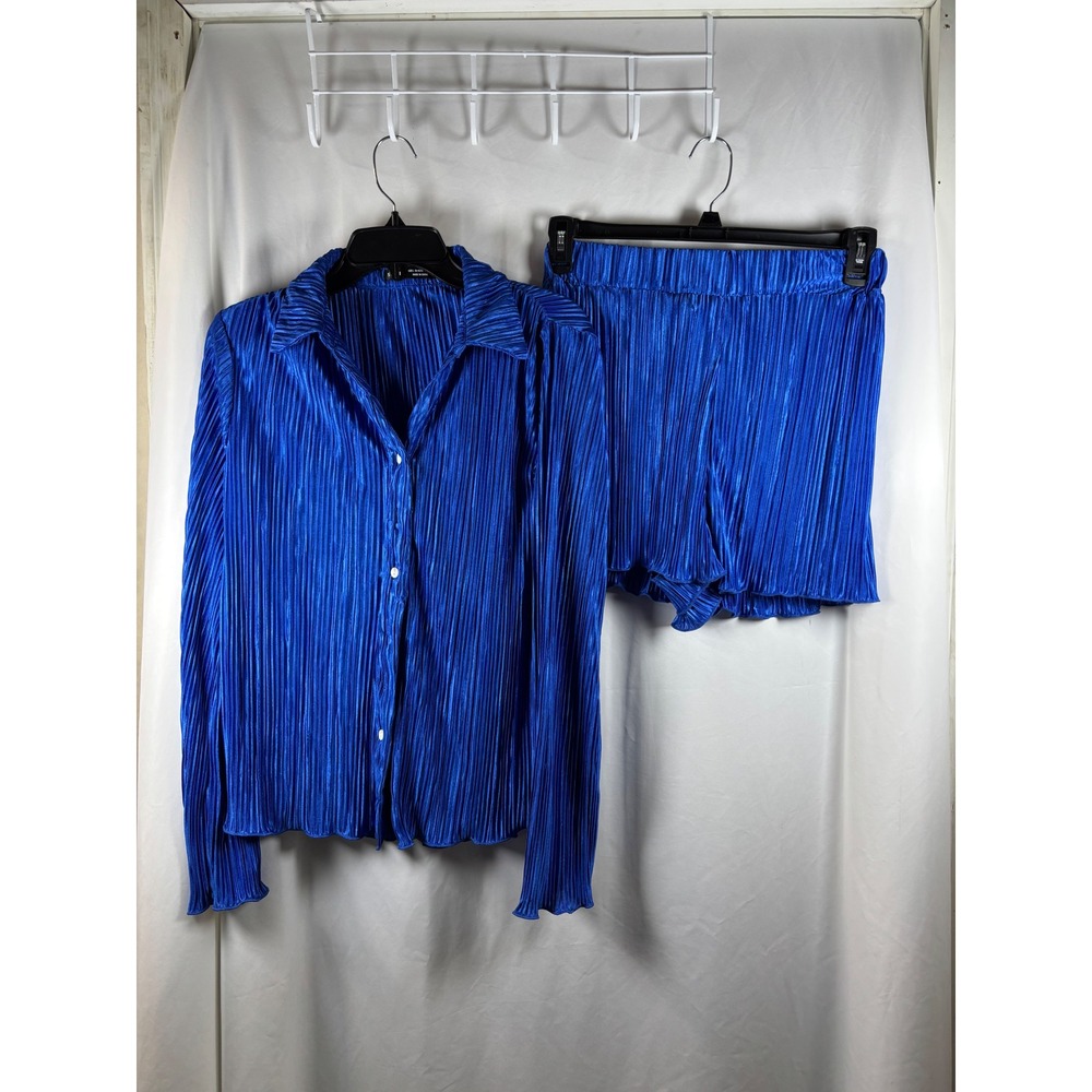 SHEIN Blue Pleated Shirt and Shorts Set Women's Size‎ L
